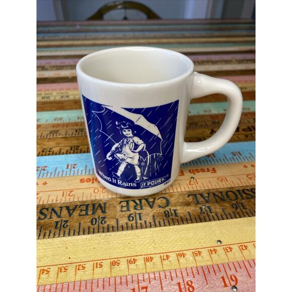 Vintage Morton Salt Coffee Cup Mug 1921 Logo When It Rains It Pours - Picture 6 of 10